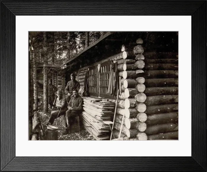 Framed Print : Covering Artillery Officers at Forcella di Calmara Framed Print : Covering Artillery Officers at Forcella di Calmara