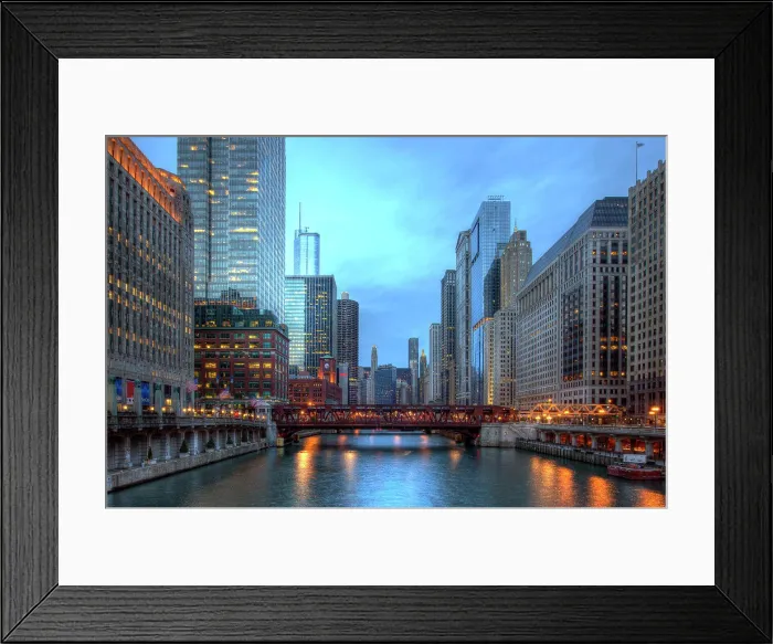Framed Print : Skyscrapers line the Chicago River on the Near North Side of Chicago Framed Print : Skyscrapers line the Chicago River on the Near North Side of Chicago