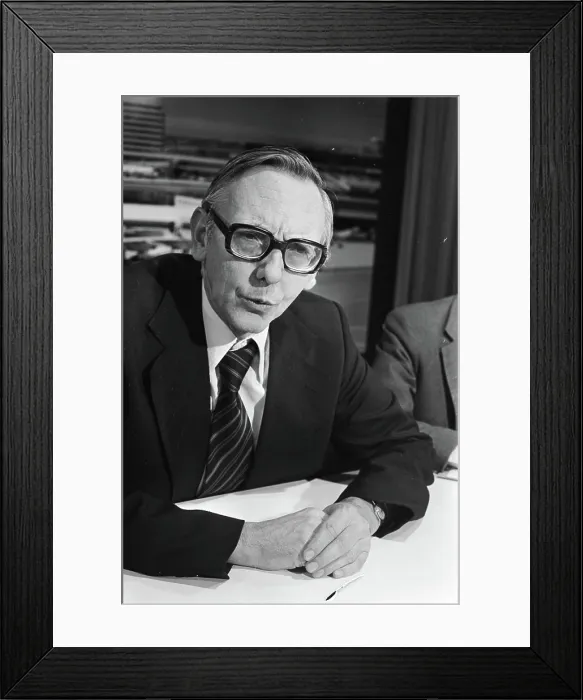 Framed Print : Anefo photo collection. Minister Van der Chair back from Turkey at Schiphol; Van der chair during press conference Framed Print : Anefo photo collection. Minister Van der Chair back from Turkey at Schiphol; Van der chair during press conference