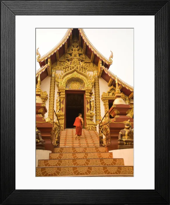 Framed Print : Buddhist Monk, Mornthean Temple, Chiang Mai, Thailand, SE Asia (MR)