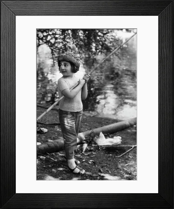 Framed Print : Rome, sport fishing for children in the lakes of the zoo, 1960 1970