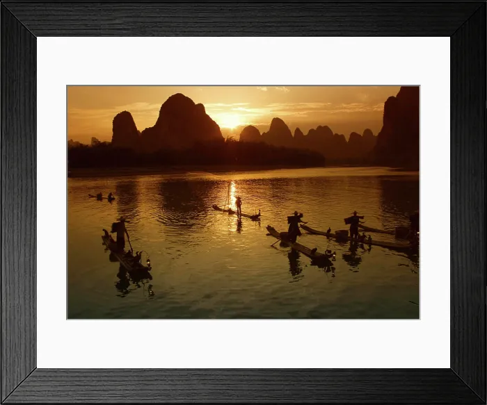 Framed Print : Bamboo rafts on the Li River at sunset, Yangshuo, Guangxi Province, China Framed Print : Bamboo rafts on the Li River at sunset, Yangshuo, Guangxi Province, China