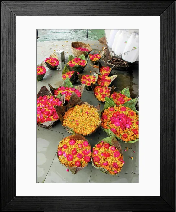 Framed Print : Bowl made of leaves decorated with flower Framed Print : Bowl made of leaves decorated with flower