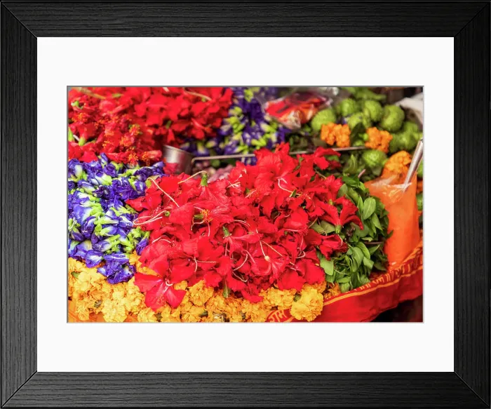 Framed Print : India, Uttar Pradesh, Varanasi, Ghasi Tola. Flowers strung together to make offerings Framed Print : India, Uttar Pradesh, Varanasi, Ghasi Tola. Flowers strung together to make offerings