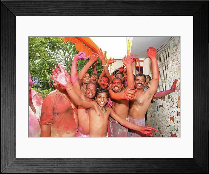 Framed Print : Dancers during a wedding, Sufi shrine, Bareilly, Uttar Pradesh, India, Asia Framed Print : Dancers during a wedding, Sufi shrine, Bareilly, Uttar Pradesh, India, Asia