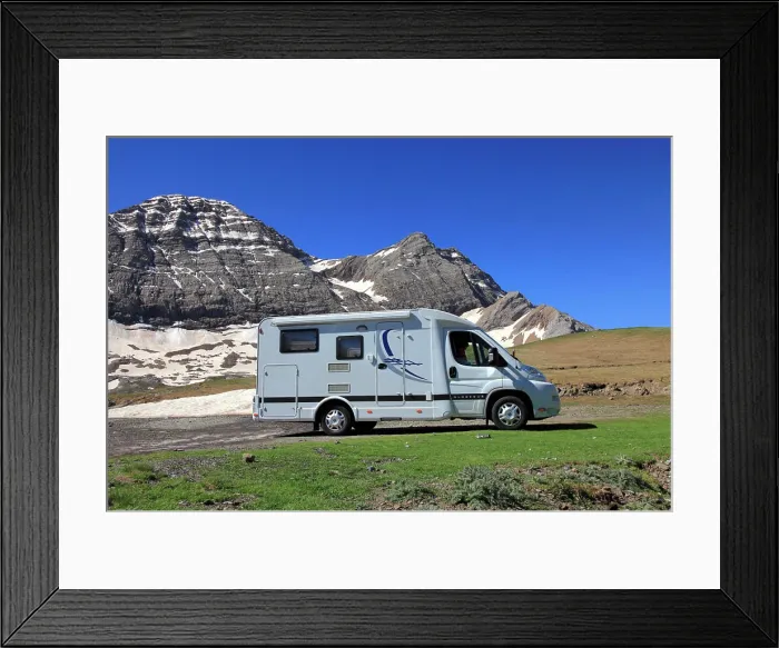 Framed Print : France, Occitanie (Midi Pyrenees ), Hautes Pyrenees (65), Gavarnie Gedre, Tentes mountain pass