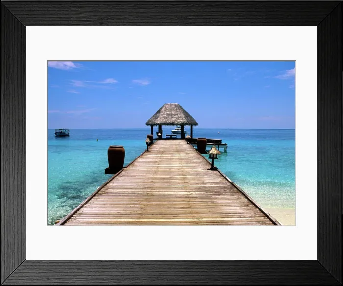 Framed Print : MALDIVES, TAJ CORAL REEF RESORT, JETTY Framed Print : MALDIVES, TAJ CORAL REEF RESORT, JETTY