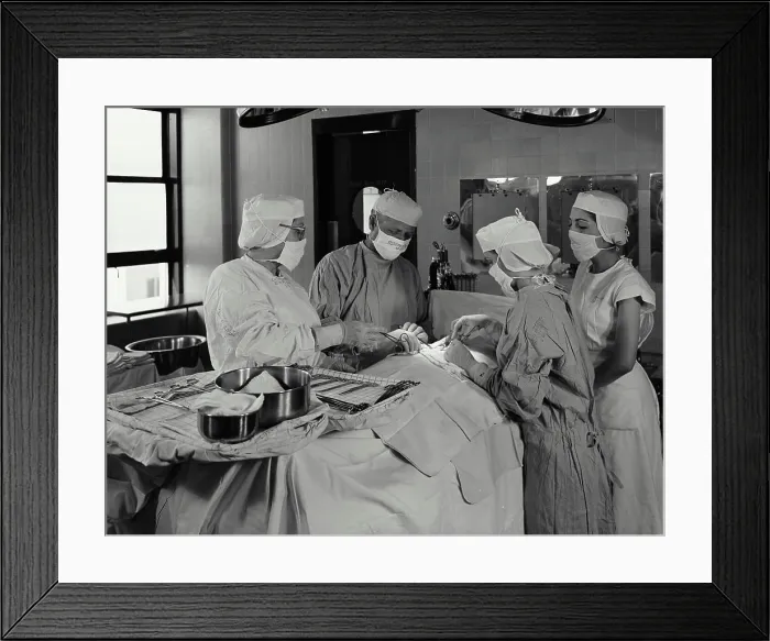 Framed Print : Vintage Photograph. Operation in progress at Charity Hospital in New Orleans LA Framed Print : Vintage Photograph. Operation in progress at Charity Hospital in New Orleans LA