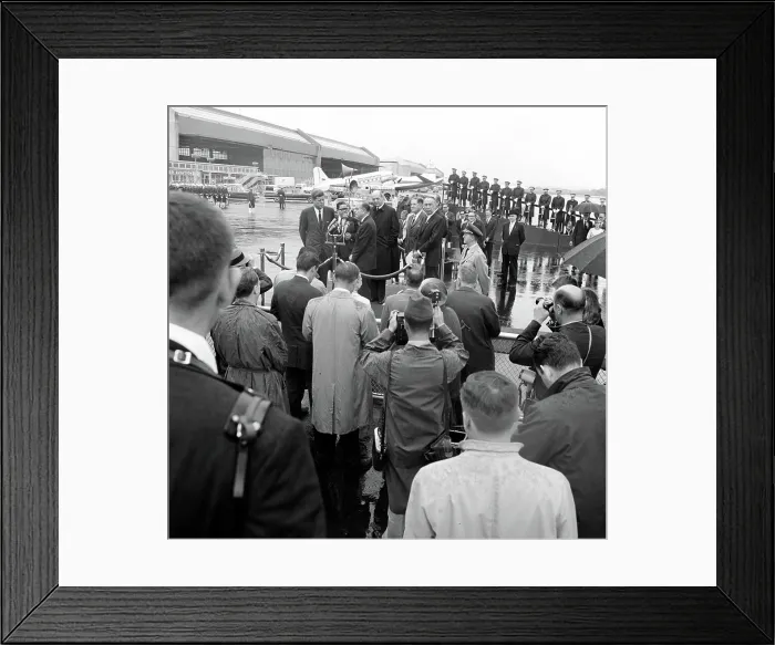 Framed Print : Arrival ceremony for Roberto F Framed Print : Arrival ceremony for Roberto F