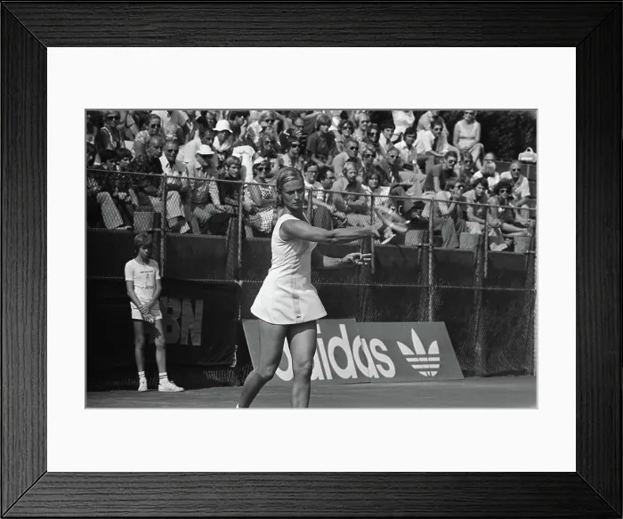 Framed Print : Anefo photo collection. National Tennis Championships Scheveningen; FINALES ELLIE Kessies Apple in Aktie Framed Print : Anefo photo collection. National Tennis Championships Scheveningen; FINALES ELLIE Kessies Apple in Aktie