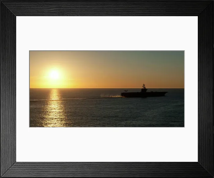 Framed Print : PACIFIC OCEAN (Feb) Framed Print : PACIFIC OCEAN (Feb)