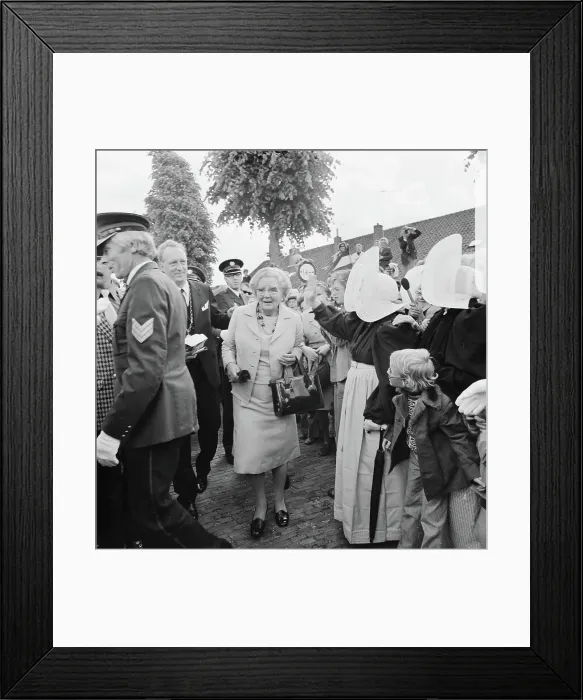 Framed Print : Anefo photo collection. Queen Juliana visits the Gooi Framed Print : Anefo photo collection. Queen Juliana visits the Gooi