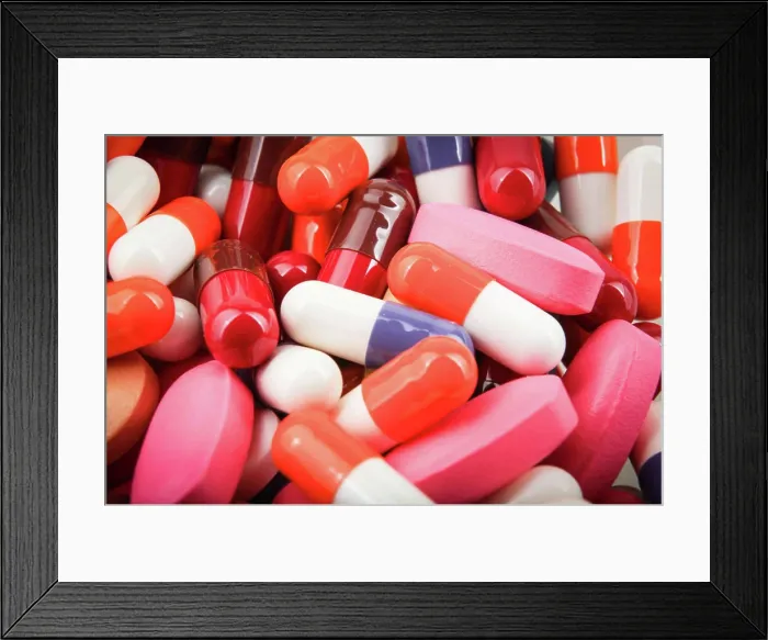 Framed Print : pills and capsules pills and capsules. Copyright: xZoonar.com / VladimirxNenovx 4899896 Framed Print : pills and capsules pills and capsules. Copyright: xZoonar.com / VladimirxNenovx 4899896
