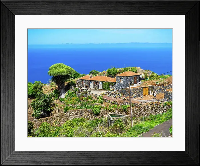 Framed Print : Cliffs with houses on the cliff in El Tablado, Costa del Tablado, La Palma, Canary Islands, Spain, Europe Framed Print : Cliffs with houses on the cliff in El Tablado, Costa del Tablado, La Palma, Canary Islands, Spain, Europe