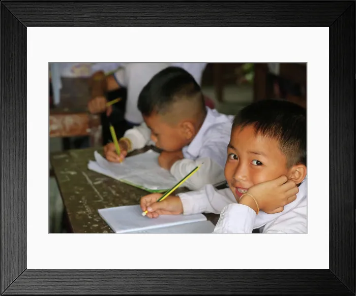 Framed Print : Elementary school. Schoolchildren in classroom Framed Print : Elementary school. Schoolchildren in classroom
