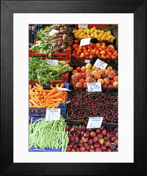 Framed Print : Farmers market Bunch of fruits and vegetables at farmers market Copyright: xZoonar.com / MarkoxBericx 6964204 Framed Print : Farmers market Bunch of fruits and vegetables at farmers market Copyright: xZoonar.com / MarkoxBericx 6964204
