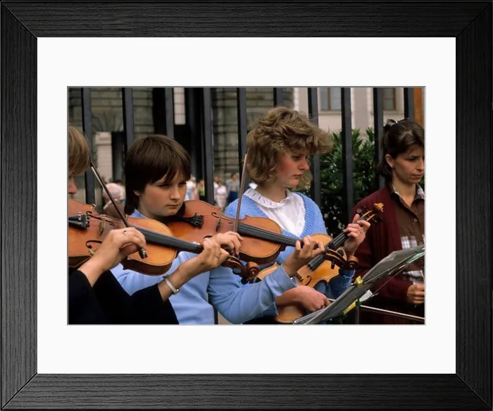 Framed Print : CZECH REPUBLIC, PRAGUE CASTLE, GIRLS PLAYING VIOLINE
