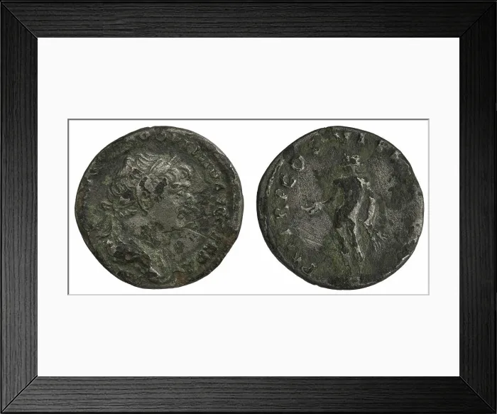 Framed Print : denarius. Trajan (cesarz rzymski ; 98-117), emperor Framed Print : denarius. Trajan (cesarz rzymski ; 98-117), emperor