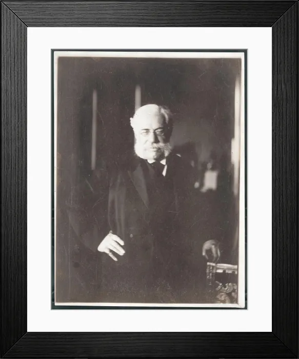 Framed Print : Portrait of a man by Johann Victor Krämer circa 1900 using Mattolodium photographic paper Framed Print : Portrait of a man by Johann Victor Krämer circa 1900 using Mattolodium photographic paper