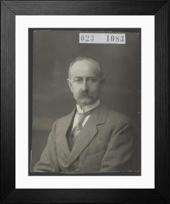 Framed Print : Elsevier photo collection. YES. man, head Mulo school Aardenburg. 1924. Aardenburg Framed Print : Elsevier photo collection. YES. man, head Mulo school Aardenburg. 1924. Aardenburg