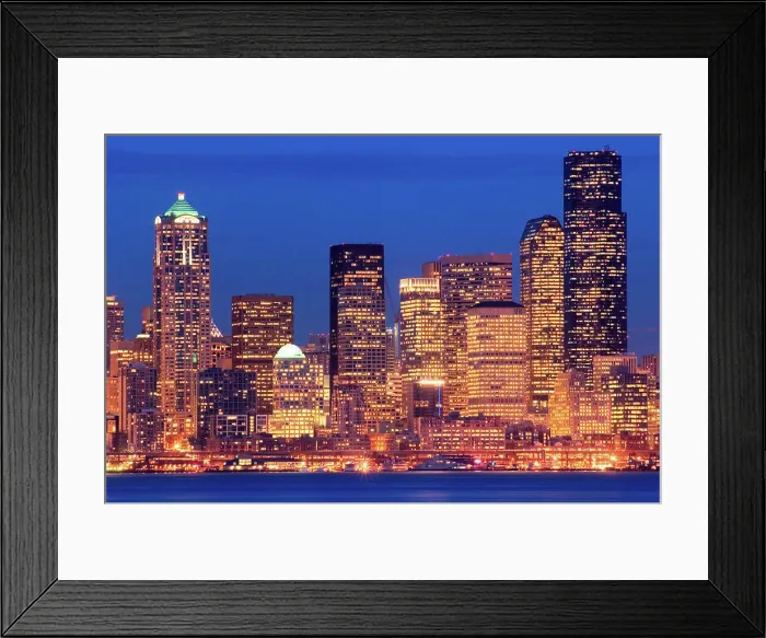 Framed Print : Downtown Seattle, Washington city skyline at dusk Framed Print : Downtown Seattle, Washington city skyline at dusk