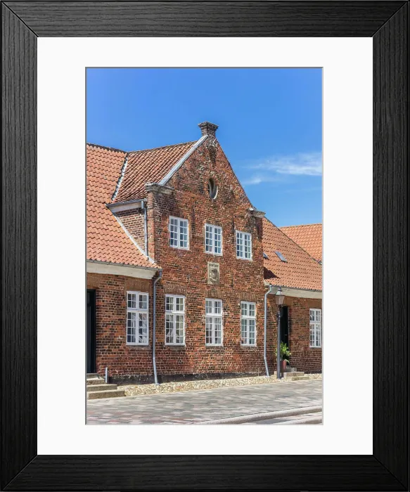 Framed Print : Historisches Haus am Torvet-Marktplatz in Ribe Historic house at the Torvet market square in Ribe Framed Print : Historisches Haus am Torvet-Marktplatz in Ribe Historic house at the Torvet market square in Ribe