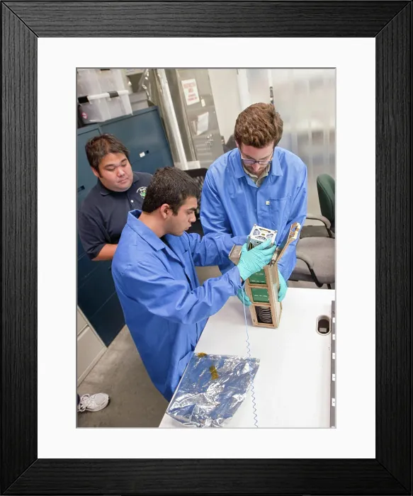 Framed Print : SAN LUIS OBISPO, Calif. - Roland Coelho