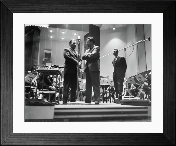 Framed Print : Anefo photo collection. unknown. Radio broadcast VARA 'From week to week'. October 14, 1959 Framed Print : Anefo photo collection. unknown. Radio broadcast VARA 'From week to week'. October 14, 1959