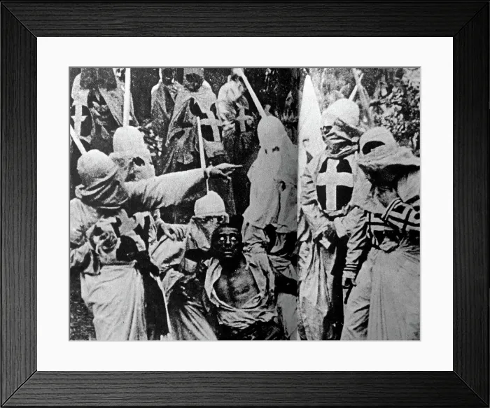 Framed Print : The Rise and Fall of Free Speech in America by David Wark Griffith. A plea for the art of the motion picture Framed Print : The Rise and Fall of Free Speech in America by David Wark Griffith. A plea for the art of the motion picture