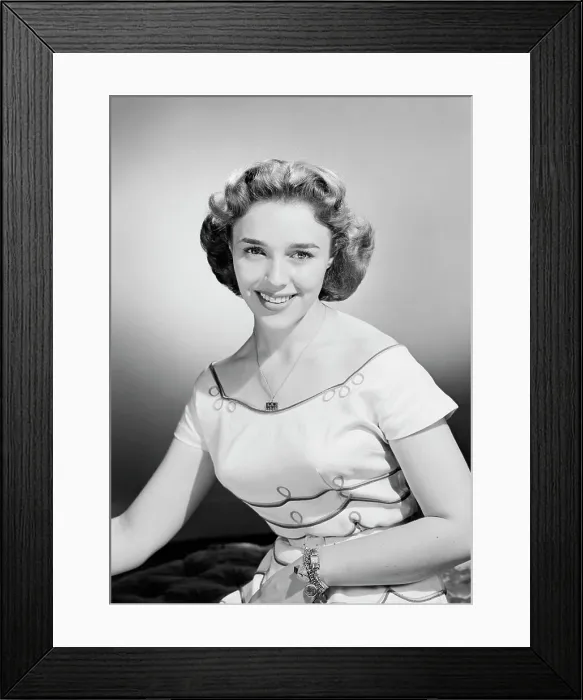 Framed Print : Portrait of young woman smiling
