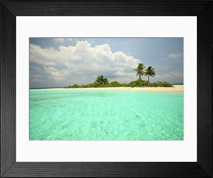 Framed Print : Mathidhoo Island, uninhabited, North Huvadhoo Atoll, Southern Maldives, Indian Ocean Framed Print : Mathidhoo Island, uninhabited, North Huvadhoo Atoll, Southern Maldives, Indian Ocean