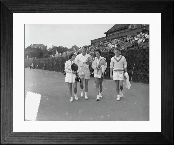 Framed Print : Anefo photo collection. Tennis Netherlands against Germany Noordwijk, mixed double. August 13, 1955. Noordwijk Framed Print : Anefo photo collection. Tennis Netherlands against Germany Noordwijk, mixed double. August 13, 1955. Noordwijk