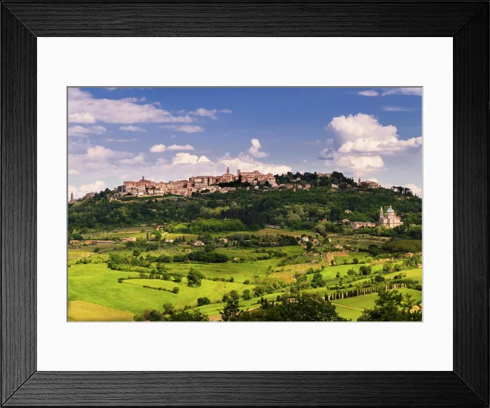 Framed Print : Toscana landscape view of Tuscany, Italy Copyright: xZoonar.com / SergeyxPetermanx 6847172 Framed Print : Toscana landscape view of Tuscany, Italy Copyright: xZoonar.com / SergeyxPetermanx 6847172