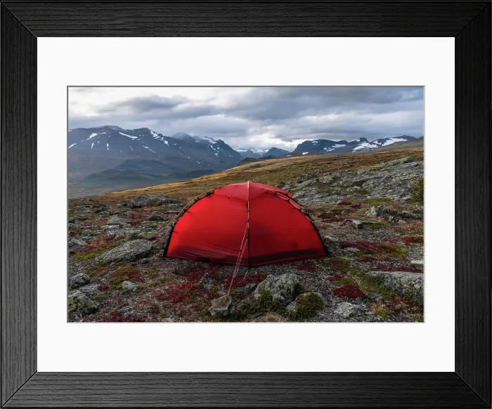 Framed Print : Zelt in Berglandschaft, Sarek Nationalpark Framed Print : Zelt in Berglandschaft, Sarek Nationalpark
