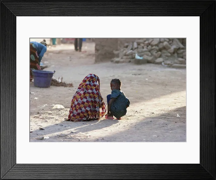 Framed Print : Children in Djenne, Mali Framed Print : Children in Djenne, Mali