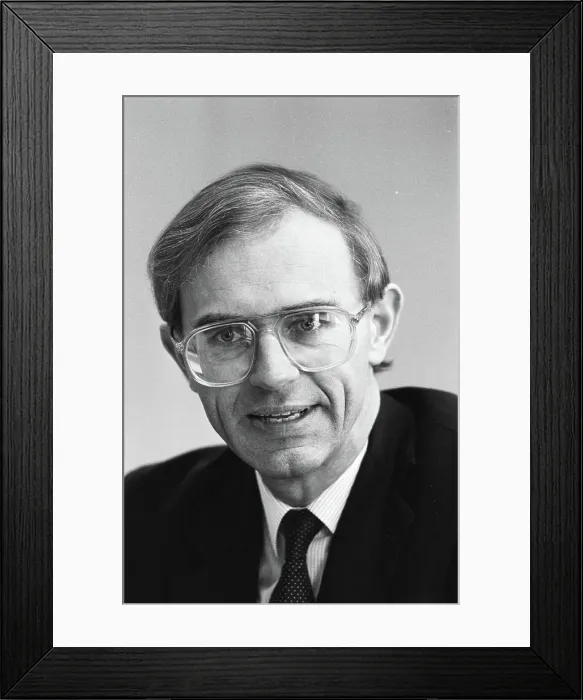 Framed Print : Anefo photo collection. Assignment financial newspaper; Minister Rudings, head. October 22, 1985 Framed Print : Anefo photo collection. Assignment financial newspaper; Minister Rudings, head. October 22, 1985