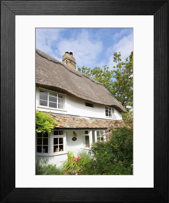 Framed Print : Secluded cottage Framed Print : Secluded cottage