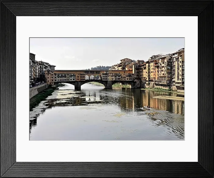 Framed Print : Historic bridge Ponte Vecchio over the river Arno