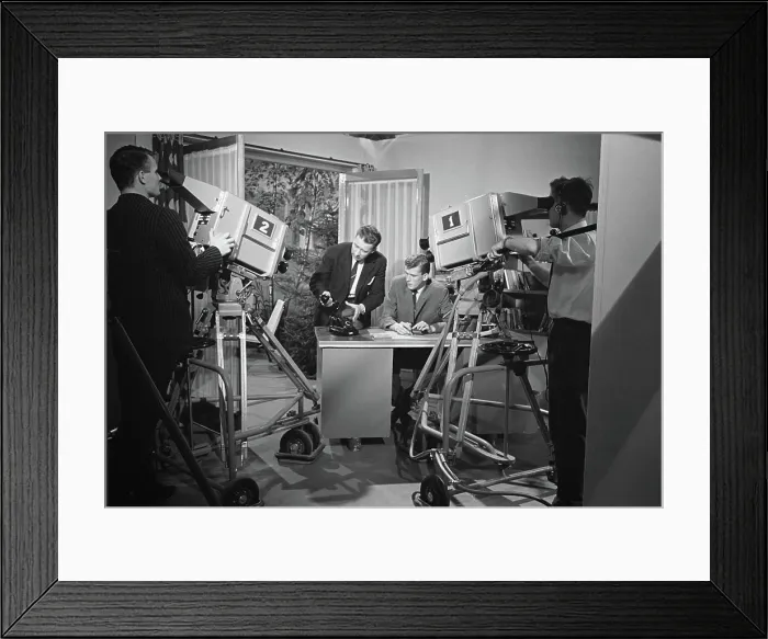 Framed Print : Anefo photo collection. Training TV director in Castle of Golson. January 23, 1962 Framed Print : Anefo photo collection. Training TV director in Castle of Golson. January 23, 1962