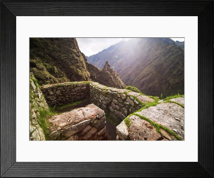 Framed Print : Inca ruins of a Tambo called Runkuraqay on Inca Trail Trek day 3, Cusco Region, Peru, South America Framed Print : Inca ruins of a Tambo called Runkuraqay on Inca Trail Trek day 3, Cusco Region, Peru, South America