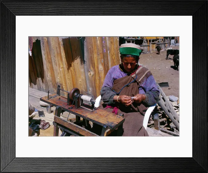 Framed Print : woman working on sewing machine, himachal pradesh, india Copyright: xUmeshxGogna / DinodiaxPhotox Framed Print : woman working on sewing machine, himachal pradesh, india Copyright: xUmeshxGogna / DinodiaxPhotox