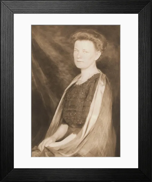 Framed Print : Portrait photograph captured by Hugo Erfurth around 1910 on matt albumin paper Framed Print : Portrait photograph captured by Hugo Erfurth around 1910 on matt albumin paper