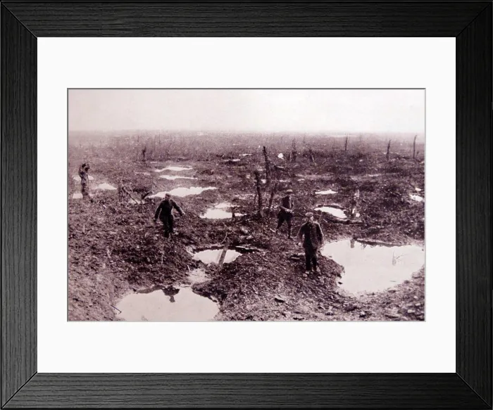 Framed Print : soldiers walking through mud in France during World War One. Dated 1914
