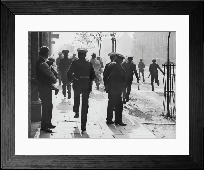 Framed Print : The Belfast Riots -- A baton charge at Templemore Avenue Framed Print : The Belfast Riots -- A baton charge at Templemore Avenue