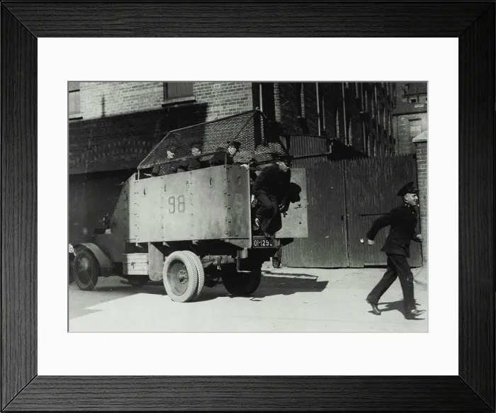 Framed Print : Serious Rioting in Belfast -- Royal Ulster Constabulary arriving at the scene of the rioting in Belfast in armoured