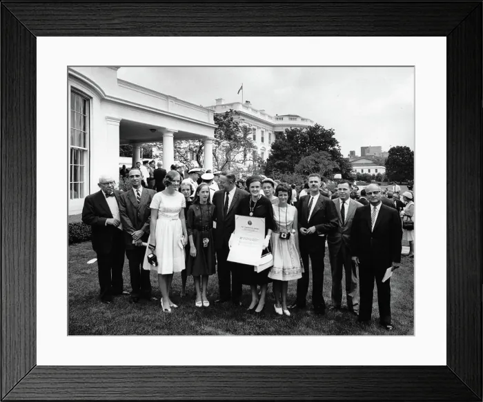 Framed Print : Presentation of the President's Distinguished Civilian Service Awards