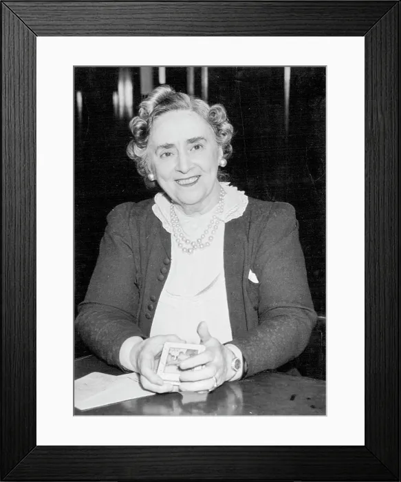 Framed Print : For Hollywood: Former Australian musical comedy star Framed Print : For Hollywood: Former Australian musical comedy star