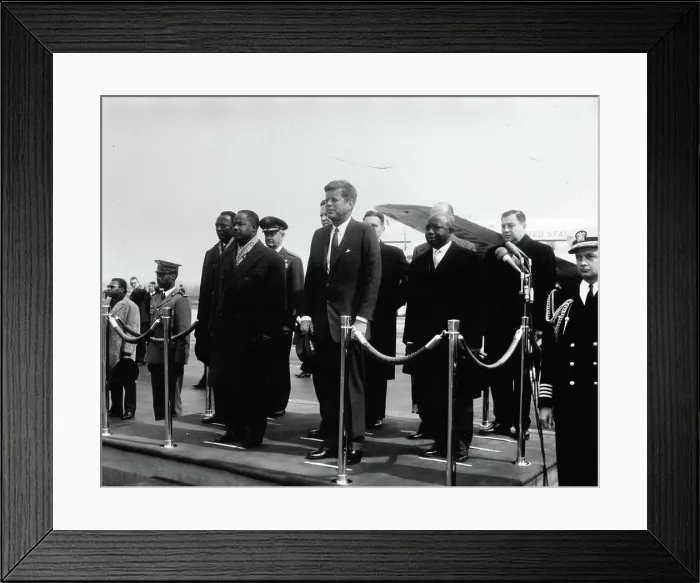 Framed Print : Arrival ceremonies for Ahmadou Ahidjo Framed Print : Arrival ceremonies for Ahmadou Ahidjo