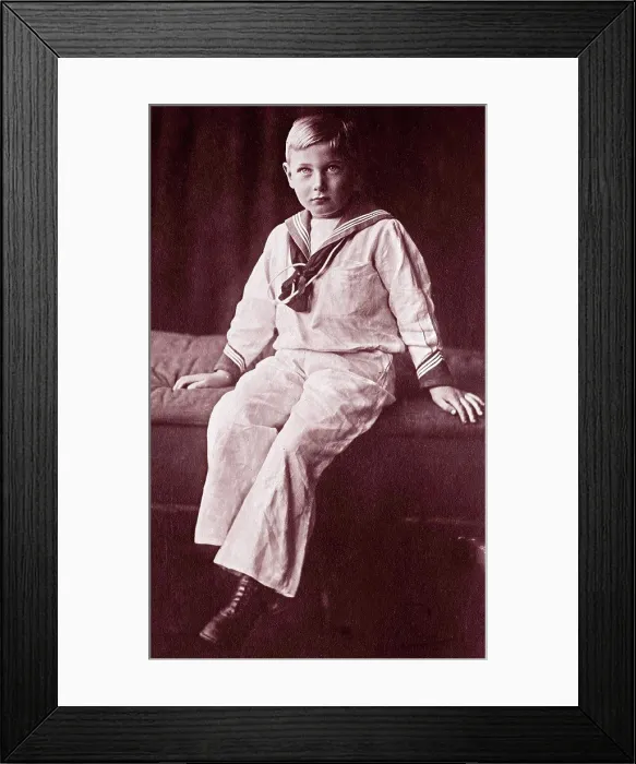 Framed Print : Prince John (1905-1919). Prince John was the fifth son and youngest of the six children of King George V and his wife Framed Print : Prince John (1905-1919). Prince John was the fifth son and youngest of the six children of King George V and his wife