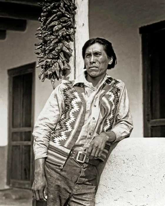 Framed Print : 1930s PORTRAIT NATIVE AMERICAN INDIAN MAN WEARING WOVEN VEST STANDING OUTSIDE ADOBE HOME SAN ILDEFONSO PUEBLO NEW Framed Print : 1930s PORTRAIT NATIVE AMERICAN INDIAN MAN WEARING WOVEN VEST STANDING OUTSIDE ADOBE HOME SAN ILDEFONSO PUEBLO NEW